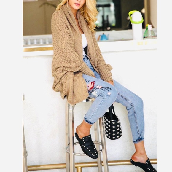 NWOT Urban Heritage Oversized Long Knit Cardigan - Picture 1 of 6